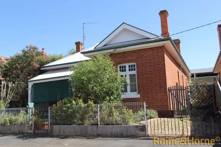 54 Bultje Street, Dubbo NSW 2830