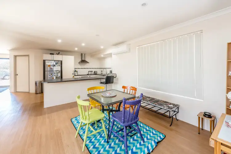 Fourth view of Homely unit listing, 25 Flores Road, Wonthella WA 6530