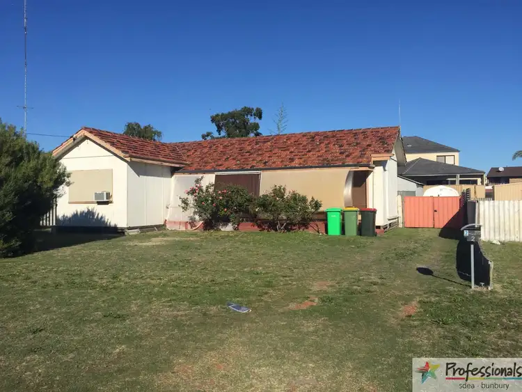 2 Douglas Street, South Bunbury WA 6230