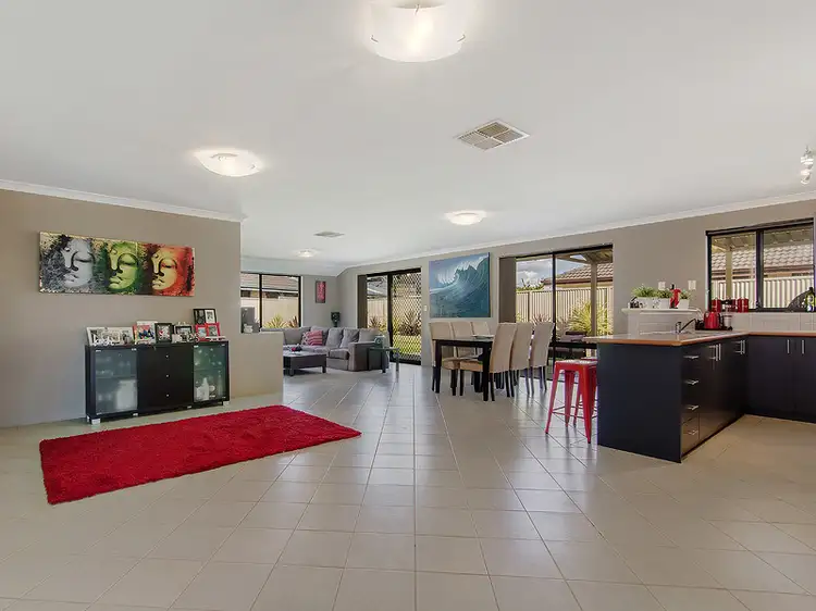 9 Parkfield Blvd, Bertram WA 6167