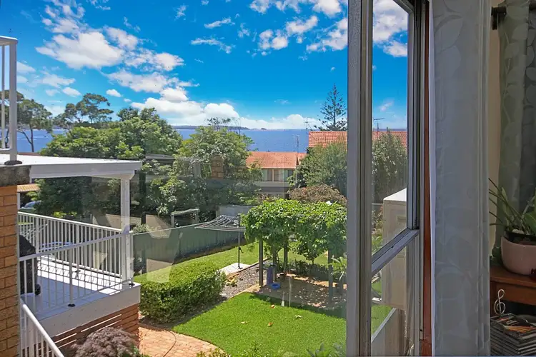 11 Calton Road, Batehaven NSW 2536