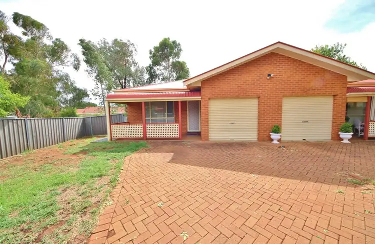 6a Ellis Park Close, Dubbo NSW 2830