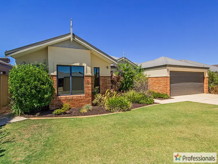 Second view of Homely house listing, 16 Cape Range Crescent, Aubin Grove WA 6164