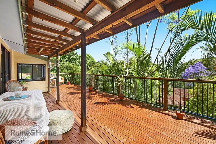 8 Yugari Crescent, Daleys Point NSW 2257
