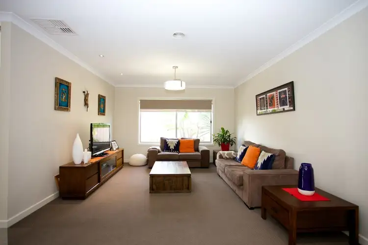 Sixth view of Homely house listing, 10 Weight Close, Horsham VIC 3400