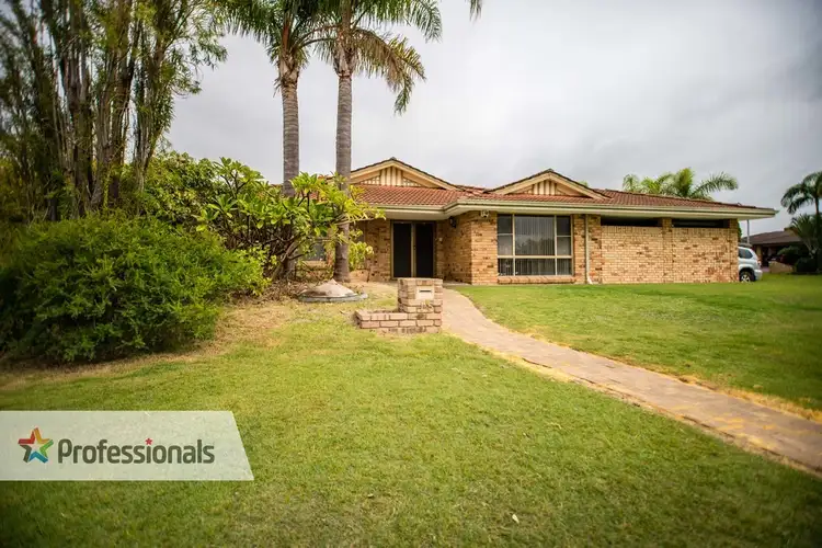 Third view of Homely house listing, 15 Redheart Drive, Thornlie WA 6108