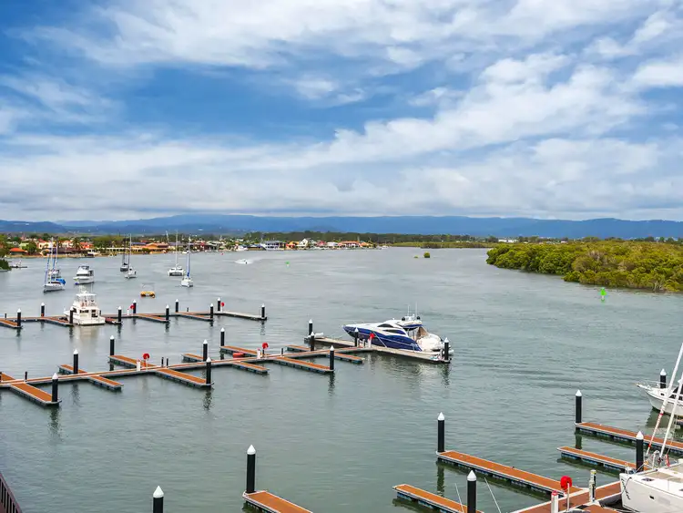 3402/4 Marina Promenade 'Salacia Waters', Paradise Point QLD 4216