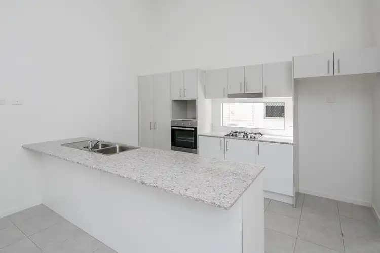 Fifth view of Homely house listing, 11b St Andrews Avenue, Birkdale QLD 4159
