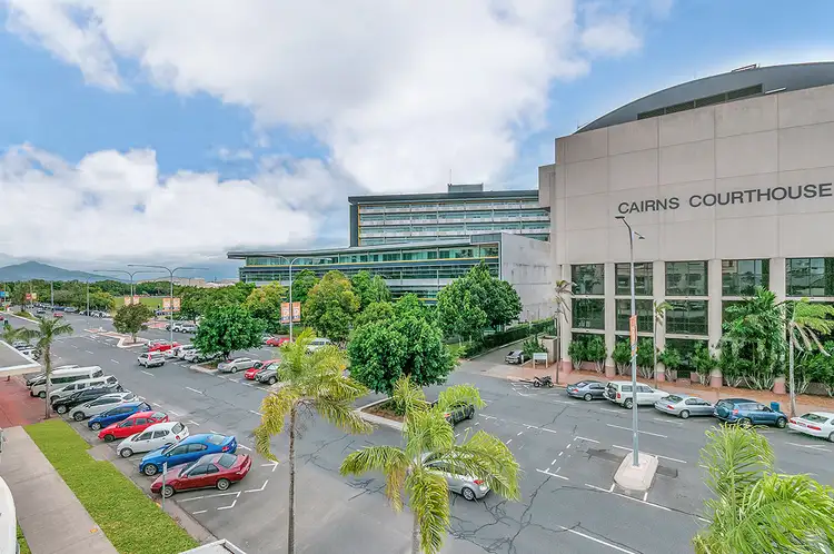 3 26 SHERIDAN STREET, Cairns City QLD 4870