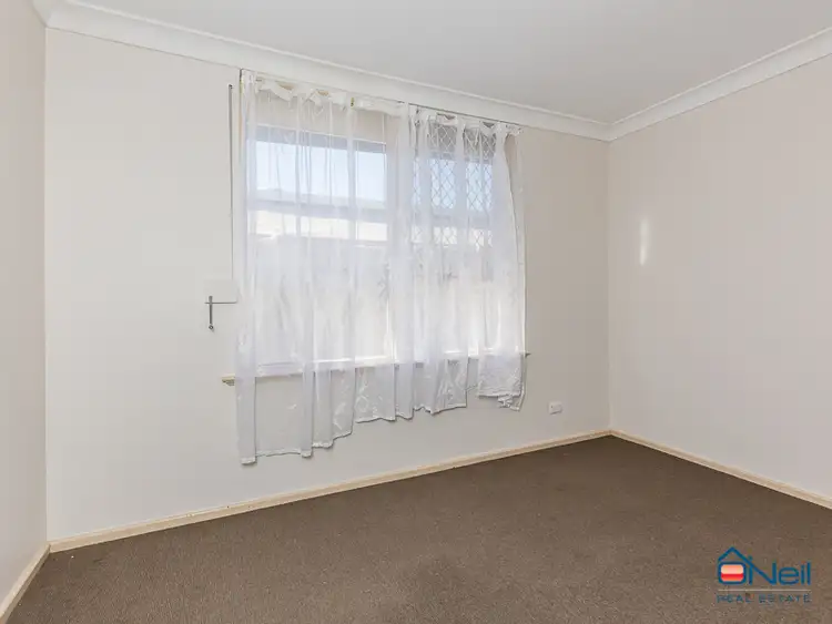 Seventh view of Homely house listing, 28 Amanda Drive, Camillo WA 6111