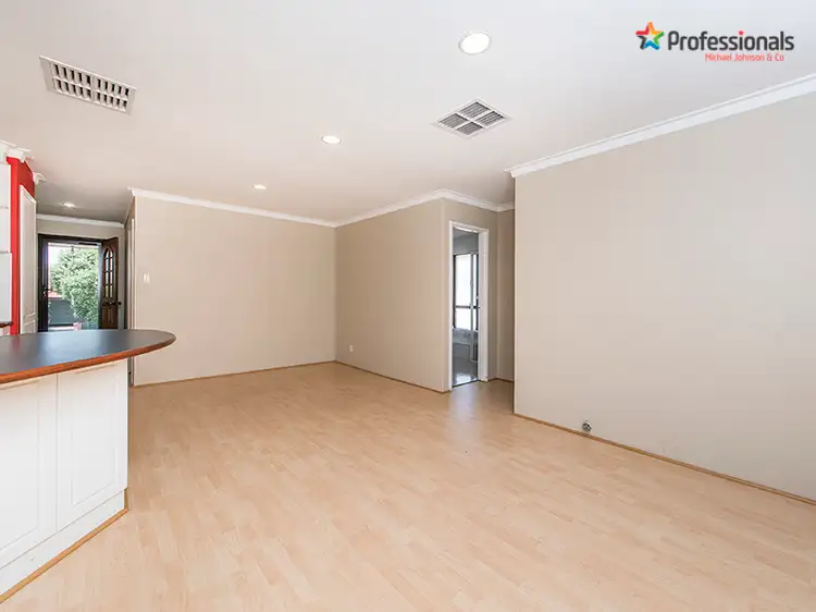 Fourth view of Homely house listing, 4 Scallop Close, Heathridge WA 6027