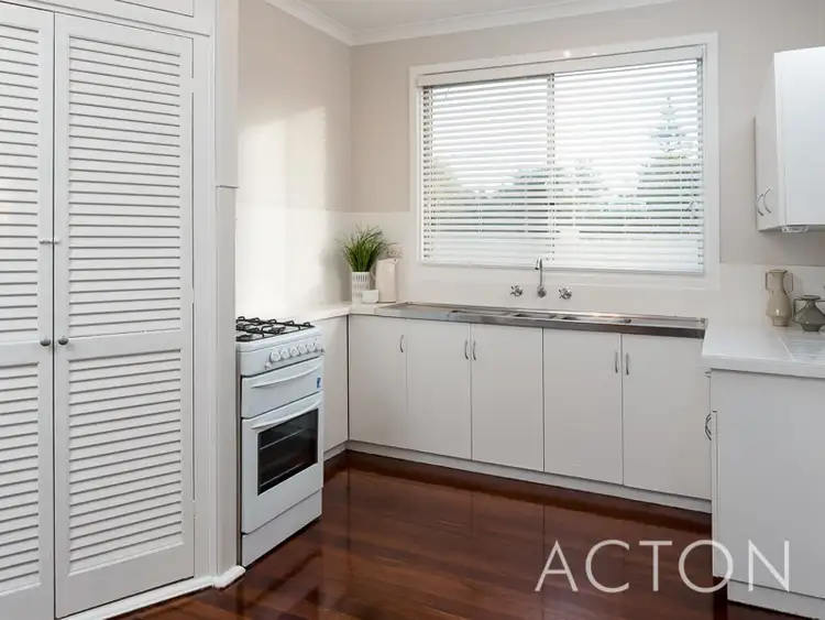 Fifth view of Homely house listing, 388 Kew Street, Cloverdale WA 6105