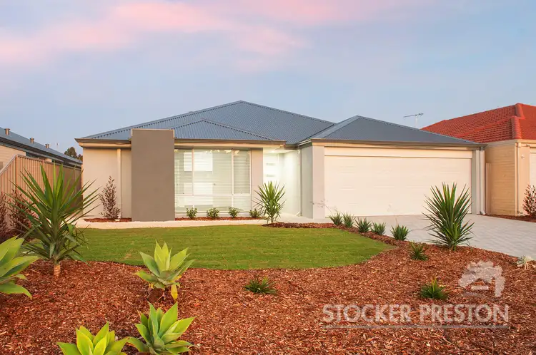 8 Eyre Street, Dunsborough WA 6281