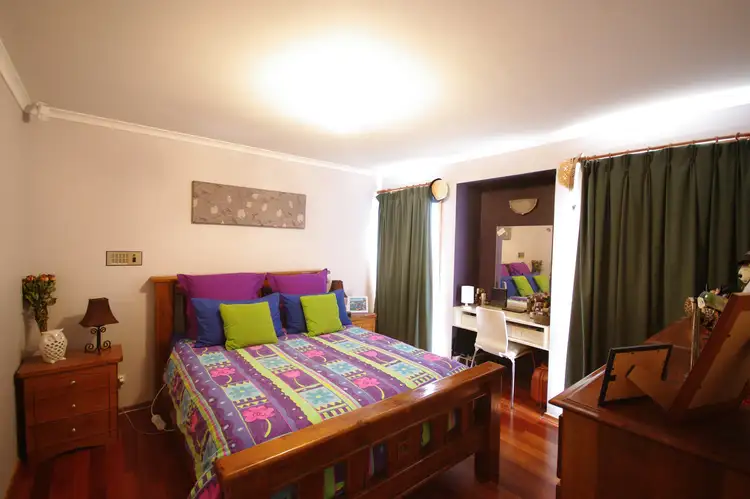 Sixth view of Homely house listing, 1 Singleton Drive, Endeavour Hills VIC 3802