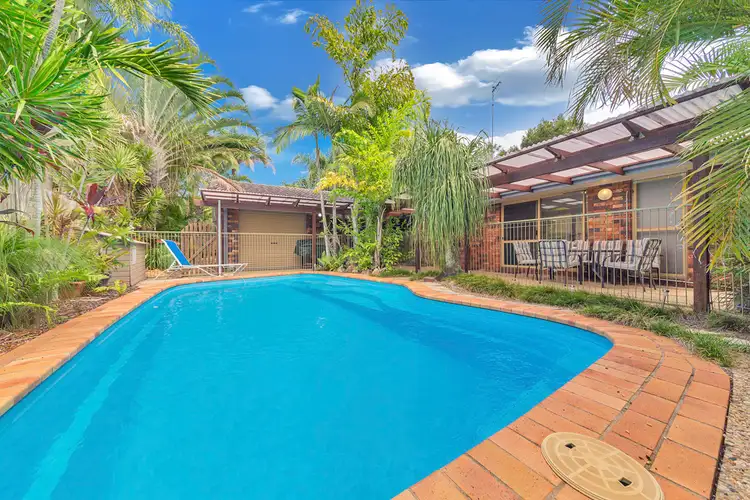 10 Conner Place, Sunrise Beach QLD 4567