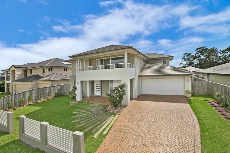 5 Hoskins Drive, Wellington Point QLD 4160