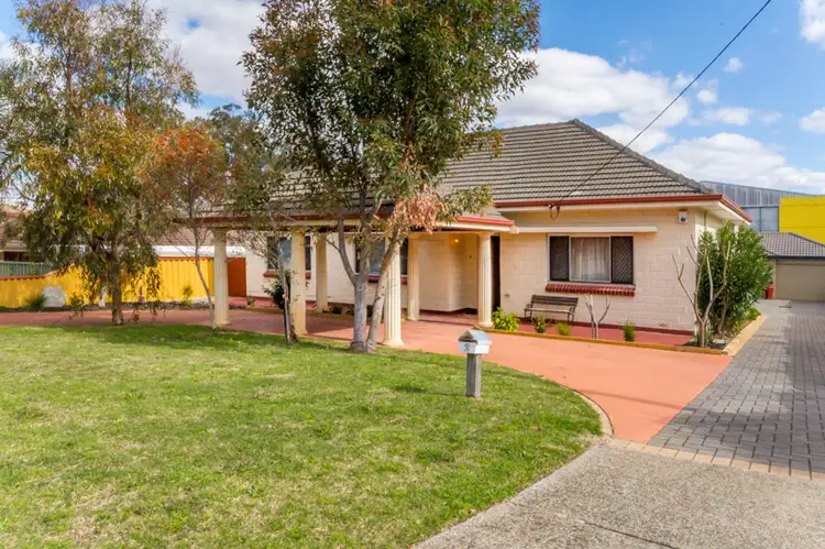 2 Isobel Street, Bentley WA 6102