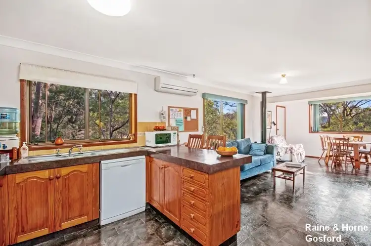 Fourth view of Homely house listing, 4 Coral Tree Place, Point Clare NSW 2250