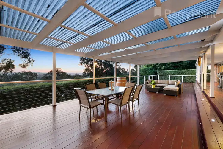 14 Fernleigh Drive, Mooroolbark VIC 3138