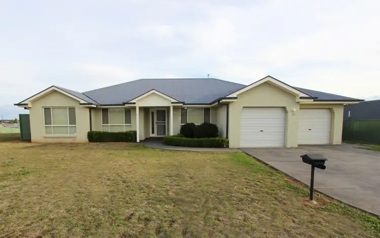 29 Marriott Ave, Kelso NSW 2795