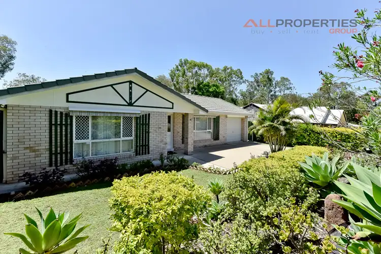 57 Conifer Street, Hillcrest QLD 4118