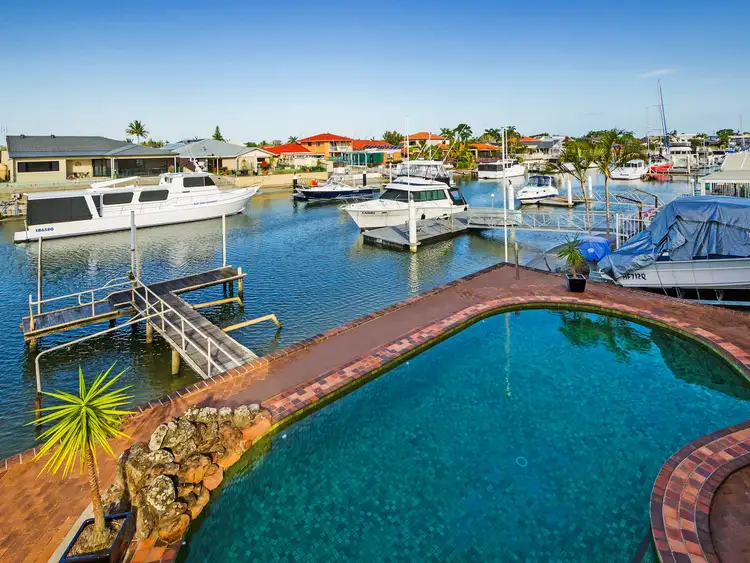 31 Oxley Drive, Paradise Point QLD 4216