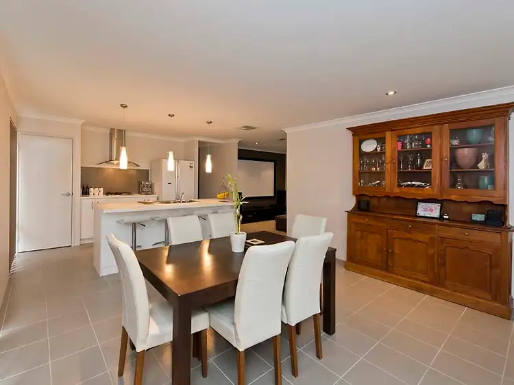 26 Padra Turn, Byford WA 6122