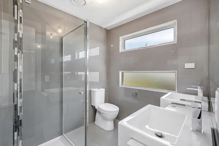 Fifth view of Homely townhouse listing, 2/25 Cathcart Street, Maidstone VIC 3012