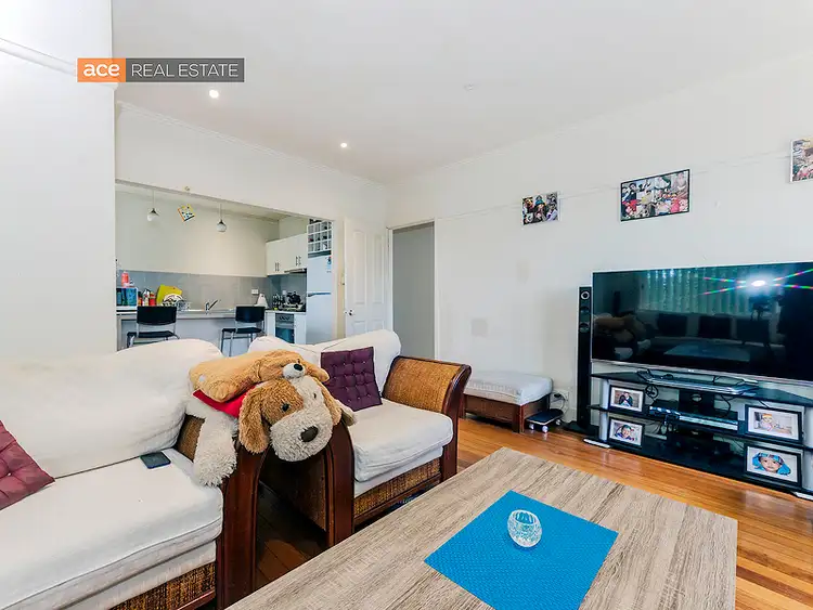 Sixth view of Homely house listing, 8 Studley Court, Laverton VIC 3028