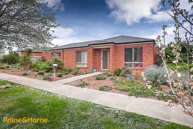 9 Kippax Street, Sunbury VIC 3429