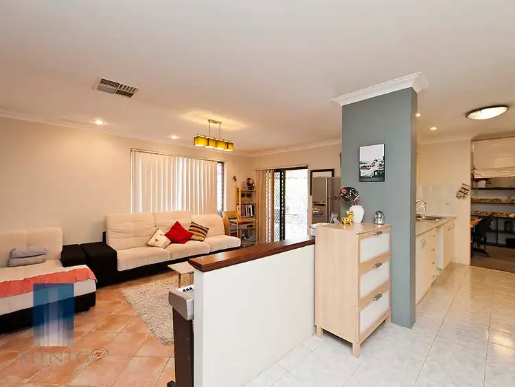 Seventh view of Homely house listing, 27 Myrna Way, Parkwood WA 6147