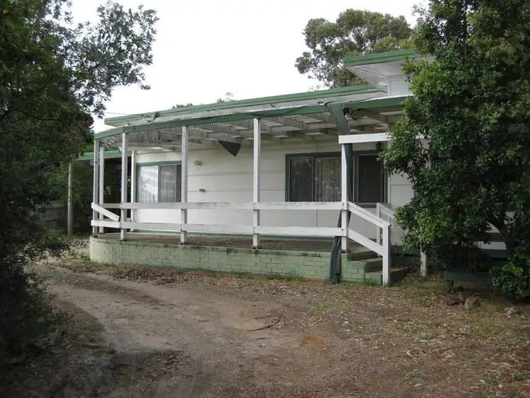 Main view of Homely house listing, 32 Highview Road, Frankston VIC 3199