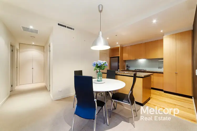 1704/80 Clarendon Street, Southbank VIC 3006