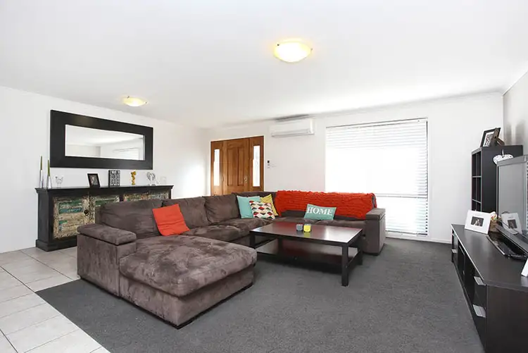 Second view of Homely house listing, 48 Cameron Cresent, Lara VIC 3212