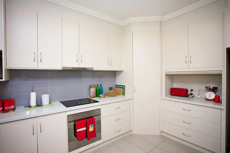 Fourth view of Homely house listing, 1/6 Weight Close, Horsham VIC 3400