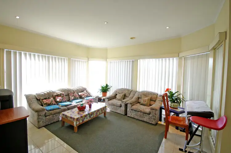 Fifth view of Homely house listing, 31 Maryrose Crescent, Endeavour Hills VIC 3802