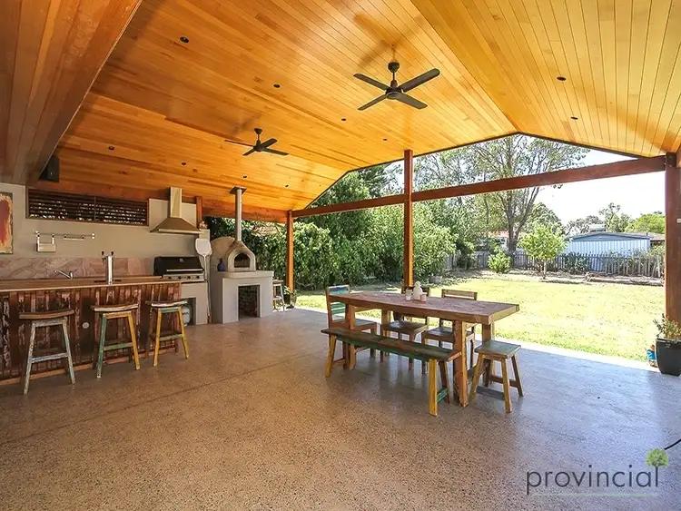 10 Corella Street, Lesmurdie WA 6076