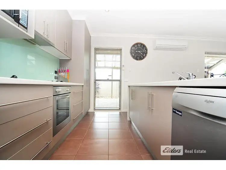 Sixth view of Homely villa listing, 5 38/40 Lord Syleham, Robe SA 5276