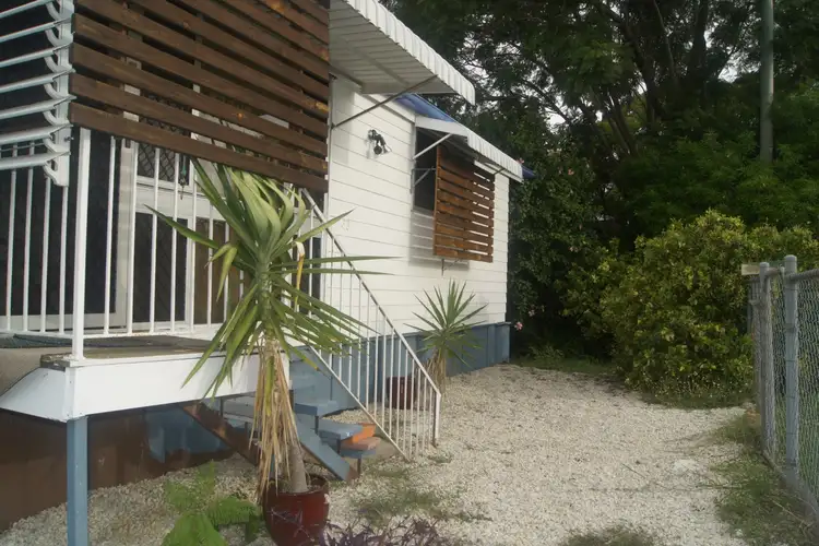 33 Pine Street, North Ipswich QLD 4305