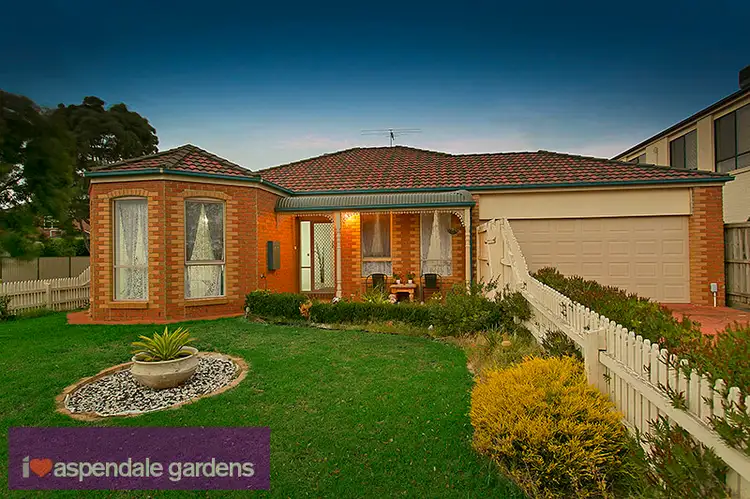 19 Pacific Drive, Aspendale Gardens VIC 3195
