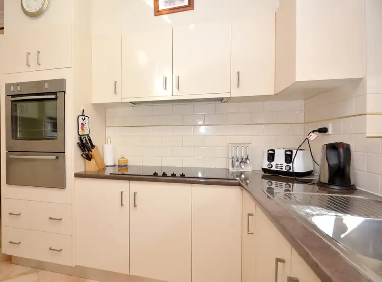 Sixth view of Homely house listing, 74 Ross Crescent, Griffith NSW 2680
