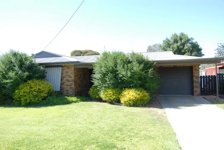 122 CRISPE STREET, Deniliquin NSW 2710
