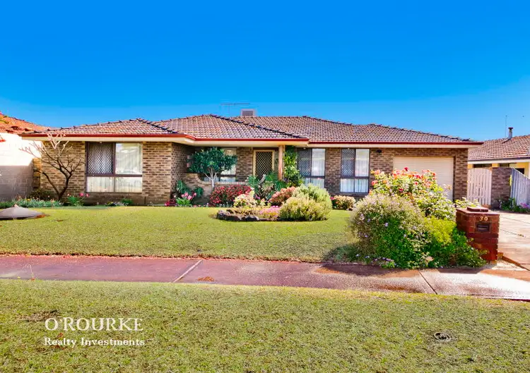 30 Oriole Street, Stirling WA 6021