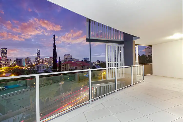 Third view of Homely unit listing, 12/89 Lambert Street, Kangaroo Point QLD 4169