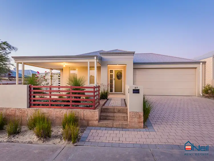 27 Barrington Avenue, Champion Lakes WA 6111