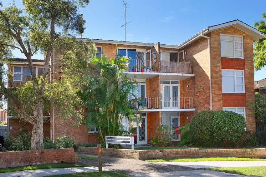 Main view of Homely unit listing, 7/10 Grafton Crescent, Dee Why NSW 2099