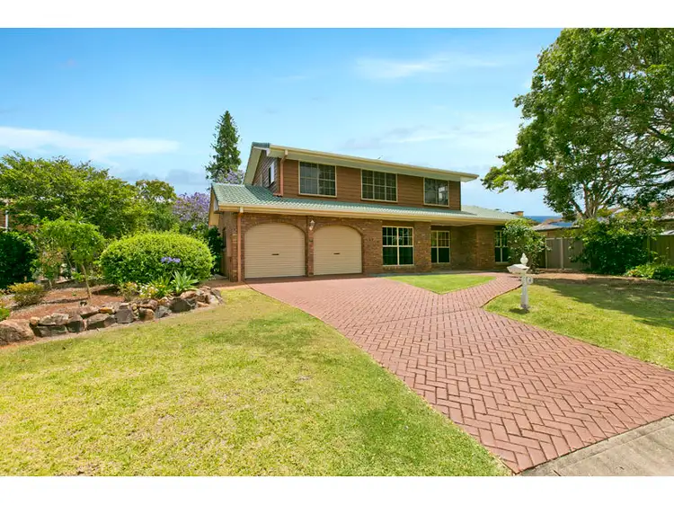 4 Seabreeze Court, Ormiston QLD 4160