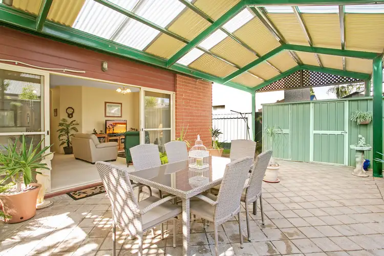 49 Mallard Cres, Mawson Lakes SA 5095