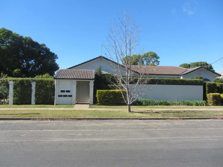 Main view of Homely house listing, 2/80-82 Edward Street, Moree NSW 2400