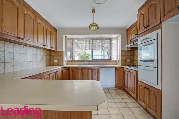 Sixth view of Homely house listing, 19 Dunrossil Drive, Sunbury VIC 3429